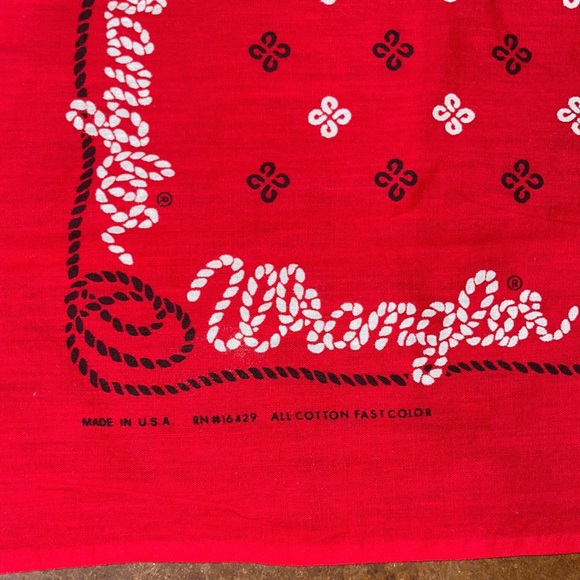 Vintage wrangler bandanna never worn - Picture 2 of 3